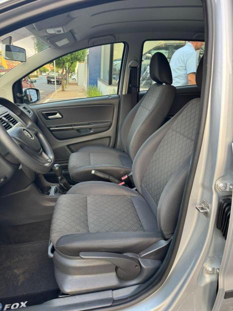 VOLKSWAGEN Fox 1.6 4P MSI TRENDLINE FLEX, Foto 7