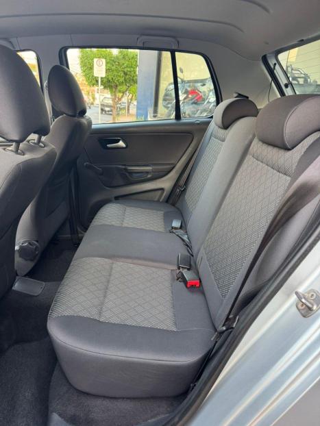 VOLKSWAGEN Fox 1.6 4P MSI TRENDLINE FLEX, Foto 8