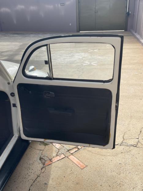 VOLKSWAGEN Fusca 1300, Foto 4