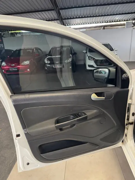 VOLKSWAGEN Gol 1.0, Foto 7
