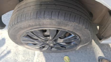 VOLKSWAGEN Gol 1.0 G4 FLEX, Foto 4