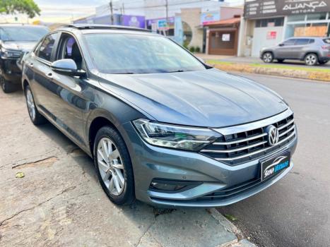 VOLKSWAGEN Jetta 1.4 4P 250 TSI TURBO CONFORTLINE AUTOMTICO, Foto 1