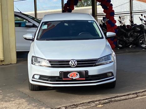 VOLKSWAGEN Jetta 1.4 16V 4P TSI CONFORTLINE AUTOMTICO, Foto 2