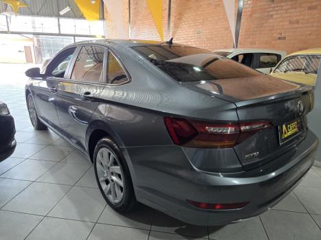 VOLKSWAGEN Jetta 1.4 4P 250 TSI TURBO CONFORTLINE AUTOMTICO, Foto 5