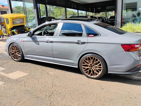 VOLKSWAGEN Jetta 2.0 4P 350 TSI GLI AUTOMTICO DSG, Foto 4