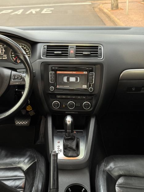 VOLKSWAGEN Jetta 2.0 4P TSI HIGHLINE 200 CV AUTOMTICO, Foto 14