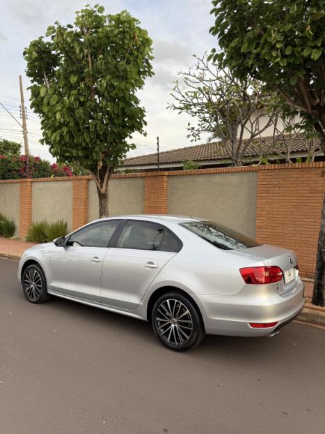 VOLKSWAGEN Jetta 2.0 4P TSI HIGHLINE 200 CV AUTOMTICO, Foto 2