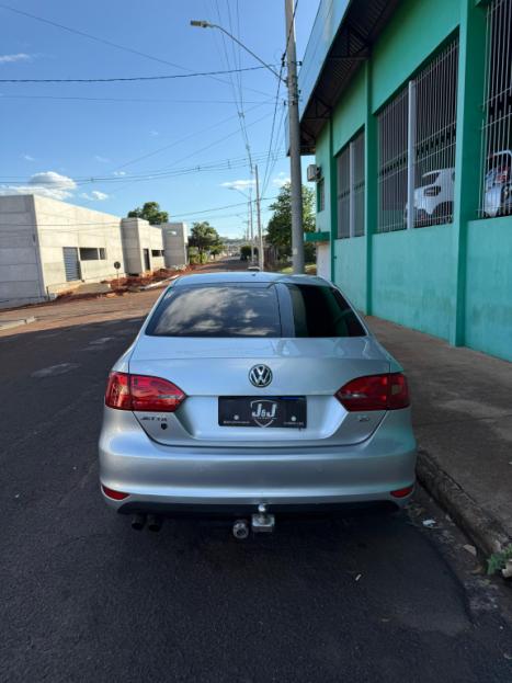 VOLKSWAGEN Jetta 2.0 4P CONFORTLINE TIPTRONIC AUTOMTICO, Foto 8