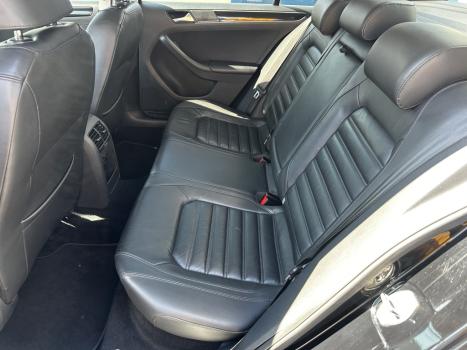 VOLKSWAGEN Jetta 2.0 4P TSI HIGHLINE 211 CV AUTOMTICO, Foto 13
