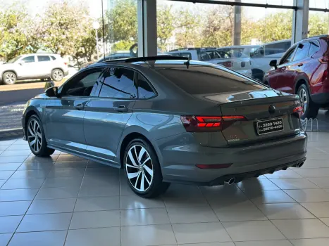 VOLKSWAGEN Jetta 2.0 4P 350 TSI GLI AUTOMTICO DSG, Foto 4