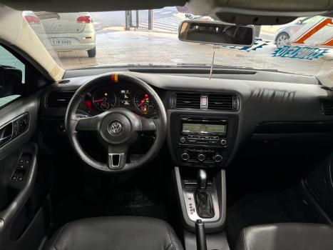 VOLKSWAGEN Jetta 2.0 4P FLEX CONFORTLINE TIPTRONIC AUTOMTICO, Foto 11