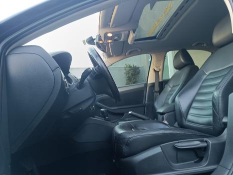 VOLKSWAGEN Jetta 2.0 4P TSI HIGHLINE 200 CV AUTOMTICO, Foto 10