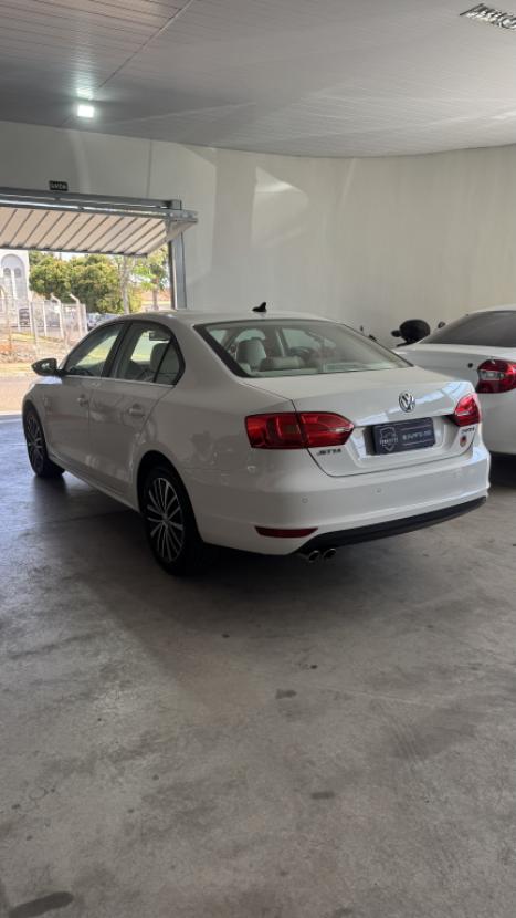 VOLKSWAGEN Jetta 2.0 4P TSI HIGHLINE 211 CV AUTOMTICO, Foto 6