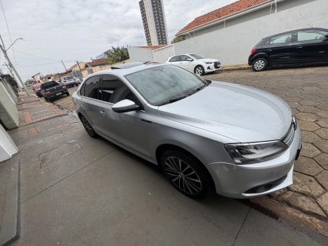 VOLKSWAGEN Jetta 2.0 4P FLEX AUTOMTICO, Foto 2