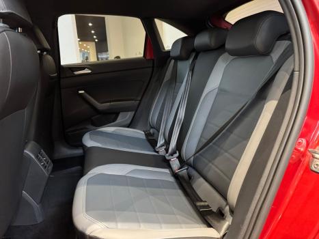 VOLKSWAGEN Nivus 1.0 4P FLEX 200 TSI HIGHLINE TURBO AUTOMTICO, Foto 6