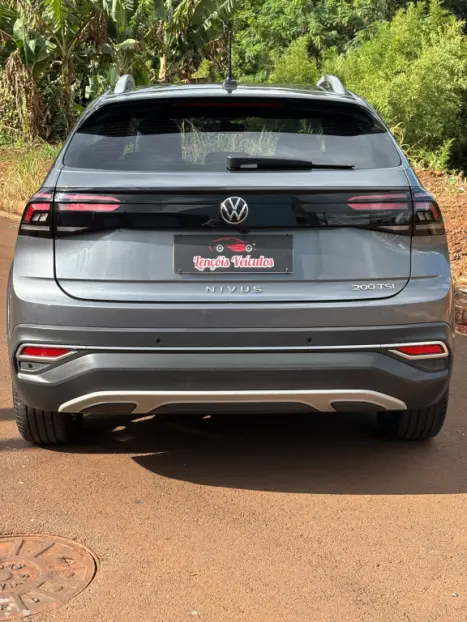 VOLKSWAGEN Nivus 1.0 4P FLEX 200 TSI HIGHLINE TURBO AUTOMTICO, Foto 6