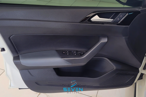 VOLKSWAGEN Nivus 1.0 4P FLEX 200 TSI HIGHLINE TURBO AUTOMTICO, Foto 12