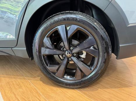 VOLKSWAGEN Nivus 1.0 4P FLEX 200 TSI HIGHLINE TURBO AUTOMTICO, Foto 8
