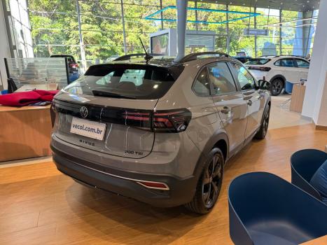 VOLKSWAGEN Nivus 1.0 4P FLEX 200 TSI HIGHLINE TURBO AUTOMTICO, Foto 9