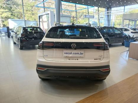 VOLKSWAGEN Nivus 1.0 4P FLEX 200 TSI HIGHLINE TURBO AUTOMTICO, Foto 10