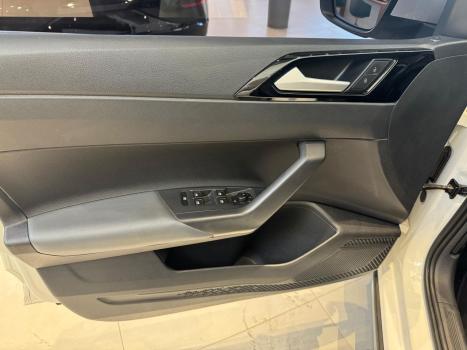 VOLKSWAGEN Nivus 1.0 4P FLEX 200 TSI HIGHLINE TURBO AUTOMTICO, Foto 7