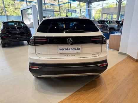 VOLKSWAGEN Nivus 1.0 4P FLEX 200 TSI HIGHLINE TURBO AUTOMTICO, Foto 10