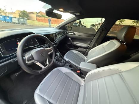VOLKSWAGEN Nivus 1.0 4P FLEX 200 TSI HIGHLINE TURBO AUTOMTICO, Foto 9
