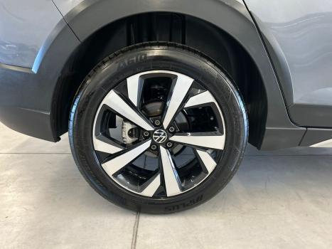 VOLKSWAGEN Nivus 1.0 4P FLEX 200 TSI HIGHLINE TURBO AUTOMTICO, Foto 15