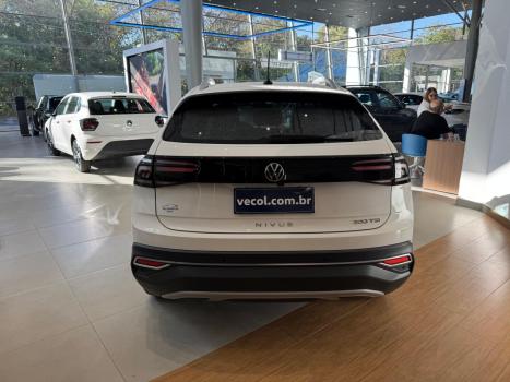VOLKSWAGEN Nivus 1.0 4P FLEX 200 TSI HIGHLINE TURBO AUTOMTICO, Foto 10