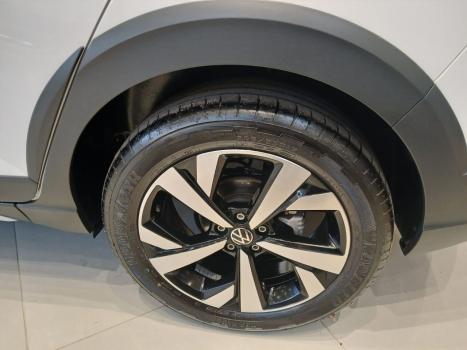 VOLKSWAGEN Nivus 1.0 4P FLEX 200 TSI HIGHLINE TURBO AUTOMTICO, Foto 8