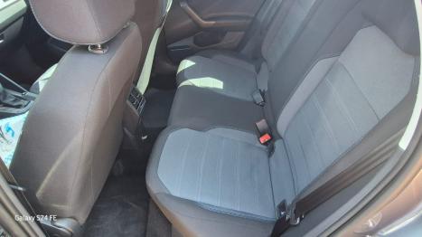 VOLKSWAGEN Nivus 1.0 4P FLEX 200 TSI COMFORTLINE TURBO AUTOMTICO, Foto 8