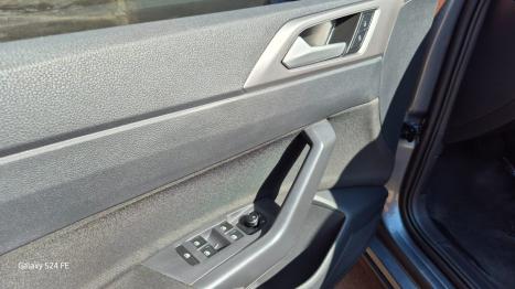 VOLKSWAGEN Nivus 1.0 4P FLEX 200 TSI COMFORTLINE TURBO AUTOMTICO, Foto 10