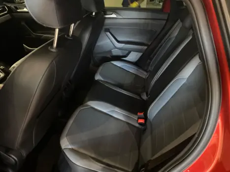VOLKSWAGEN Nivus 1.0 4P FLEX 200 TSI HIGHLINE TURBO AUTOMTICO, Foto 6