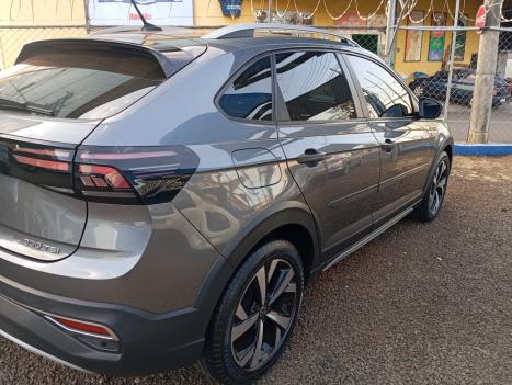 VOLKSWAGEN Nivus 1.0 4P FLEX 200 TSI HIGHLINE TURBO AUTOMTICO, Foto 3