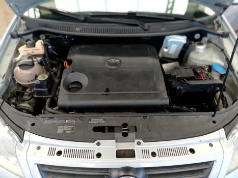 VOLKSWAGEN Polo Sedan 1.6 4P FLEX, Foto 16