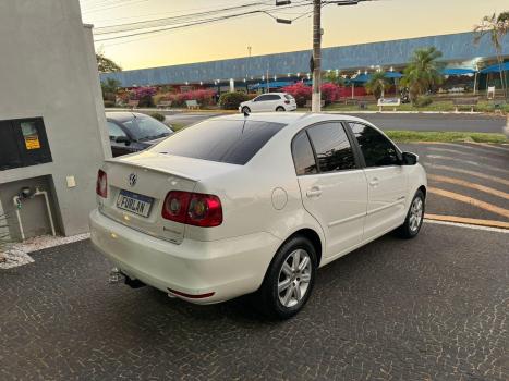 VOLKSWAGEN Polo Sedan 1.6 4P FLEX I-MOTION AUTOMATIZADO, Foto 3