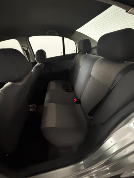 VOLKSWAGEN Polo Sedan 1.6 4P CONFORTLINE, Foto 9