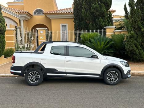 VOLKSWAGEN Saveiro 1.6 G7 CABINE DUPLA CROSS FLEX, Foto 16