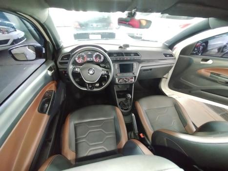 VOLKSWAGEN Saveiro 1.6 G7 CABINE DUPLA CROSS FLEX, Foto 6