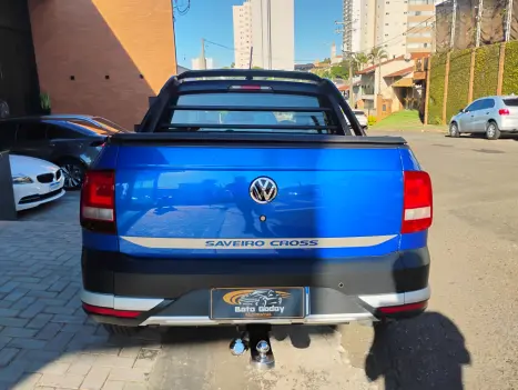 VOLKSWAGEN Saveiro 1.6 G7 CABINE DUPLA CROSS FLEX, Foto 6