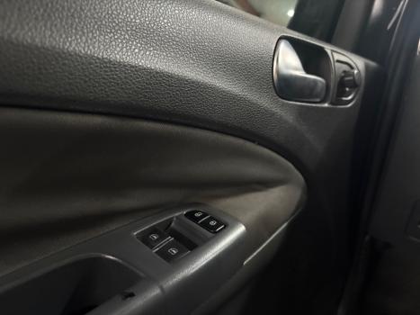 VOLKSWAGEN Saveiro 1.6 16V FLEX MSI EXTREME CABINE DUPLA, Foto 9