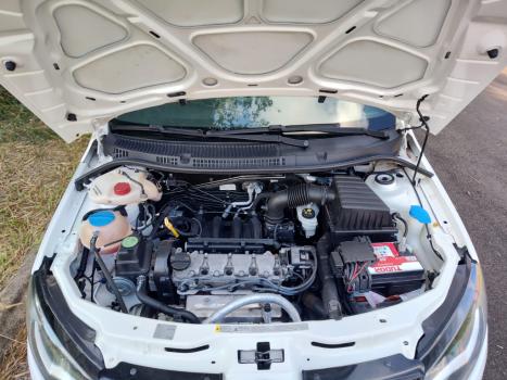 VOLKSWAGEN Saveiro 1.6 G6 HIGHLINE CABINE DUPLA FLEX, Foto 4