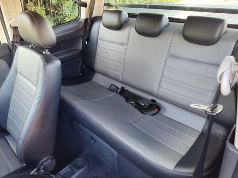 VOLKSWAGEN Saveiro 1.6 G6 HIGHLINE CABINE DUPLA FLEX, Foto 15