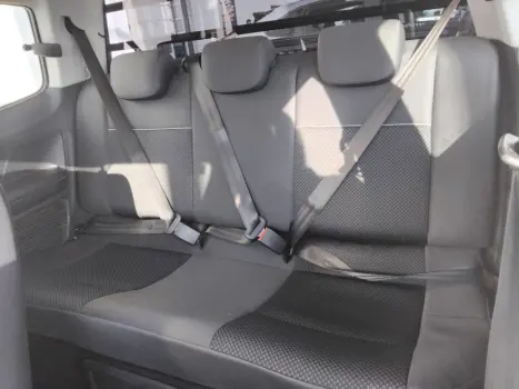 VOLKSWAGEN Saveiro 1.6 FLEX MSI ROBUST CABINE DUPLA, Foto 6