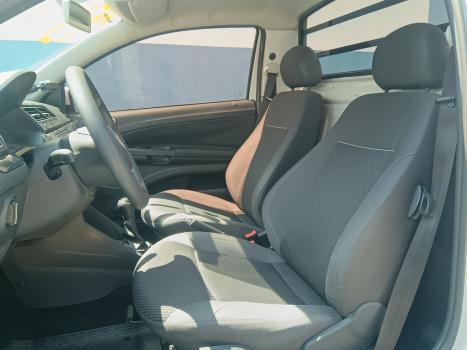 VOLKSWAGEN Saveiro 1.6 FLEX MPI TRENDLINE CABINE SIMPLES, Foto 6