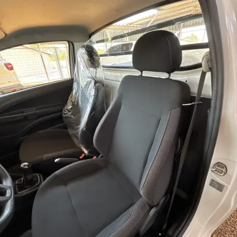 VOLKSWAGEN Saveiro 1.6 FLEX MSI ROBUST CABINE SIMPLES, Foto 8