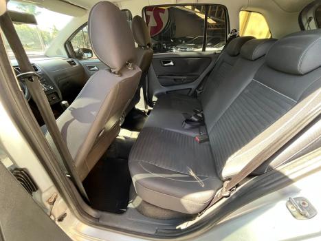 VOLKSWAGEN Space Cross 1.6 4P FLEX, Foto 8