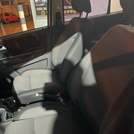 VOLKSWAGEN Space Fox 1.6 4P FLEX I-TREND, Foto 5