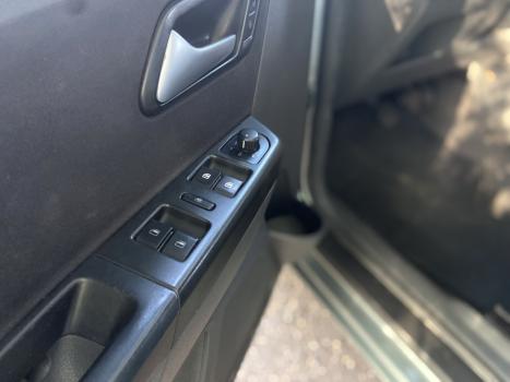 VOLKSWAGEN Space Fox 1.6 4P FLEX SPORTLINE, Foto 5