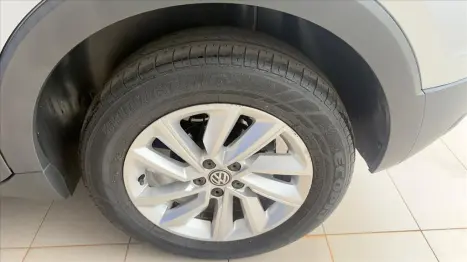 VOLKSWAGEN T-Cross 1.0 4P 200 TSI FLEX, Foto 13